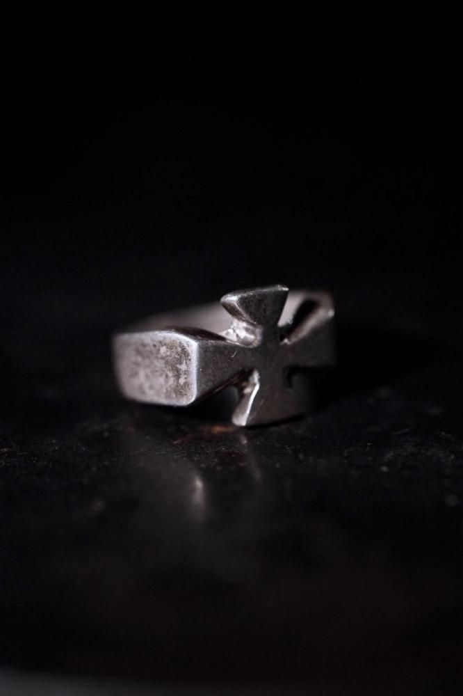 Vintage iron cross silver ring