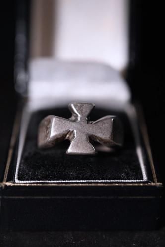 Vintage iron cross silver ring