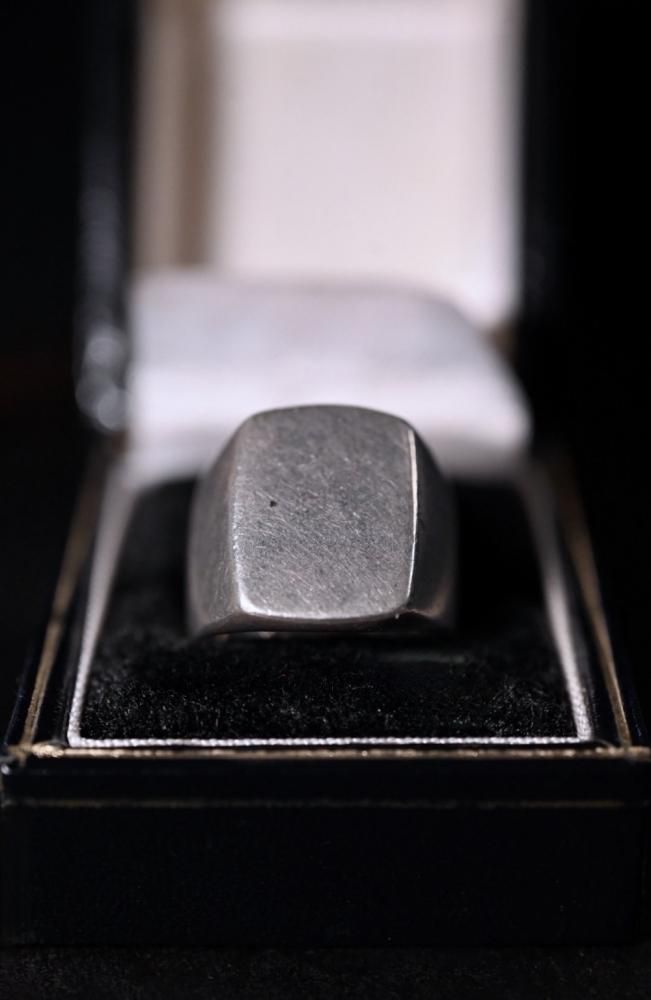 Vintage silver signet ring