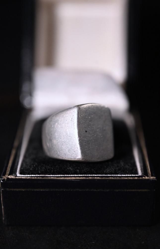 Vintage silver signet ring