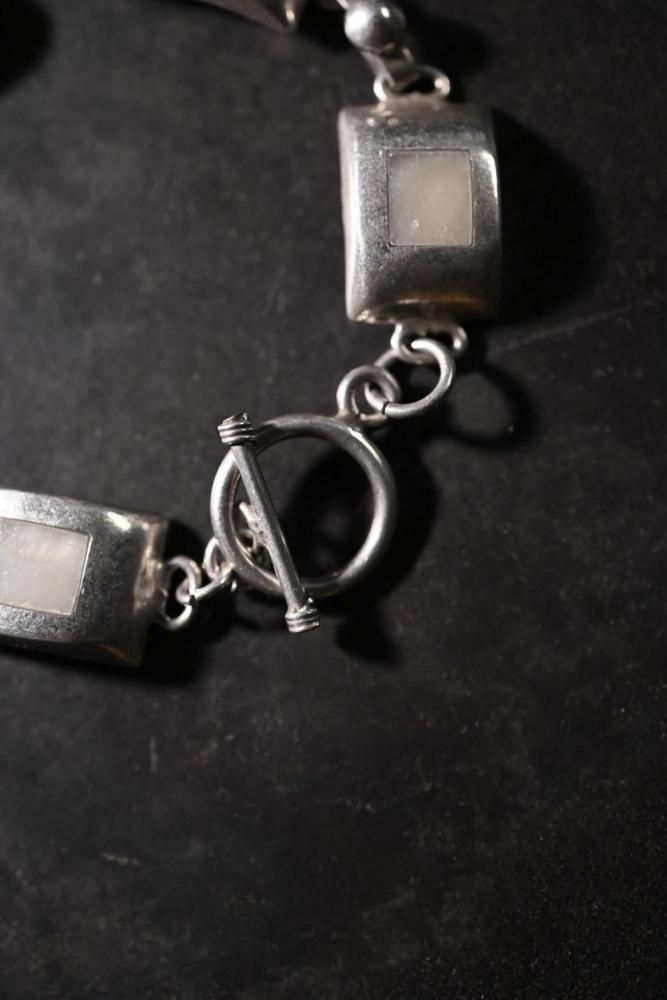 Vintage silver  shell bracelet