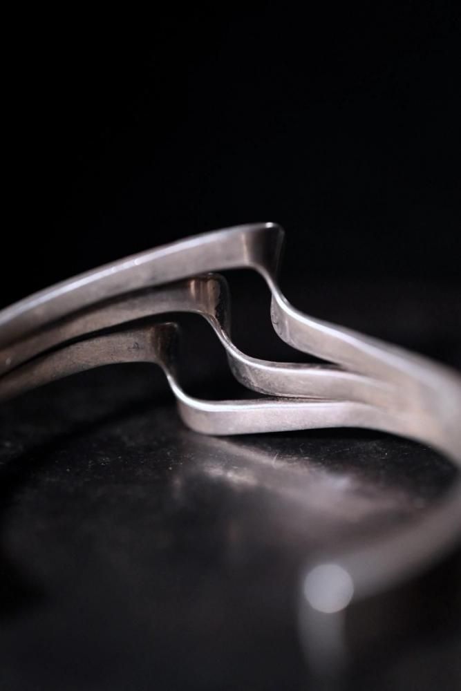 Mexico vintage silver bangle