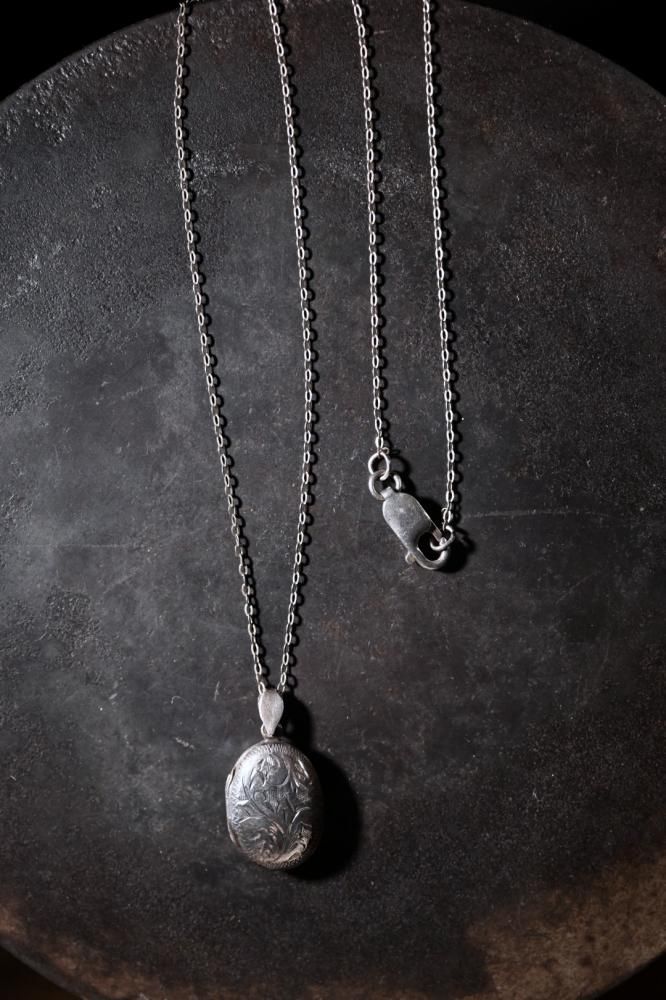 Vintage silver locket necklace