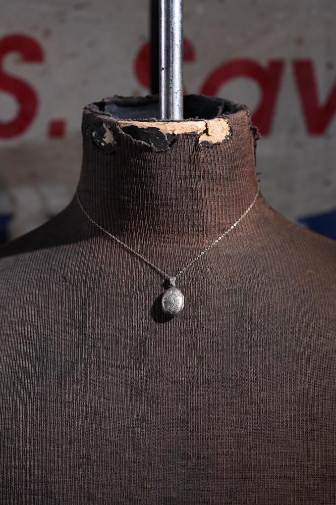 Vintage silver locket necklace