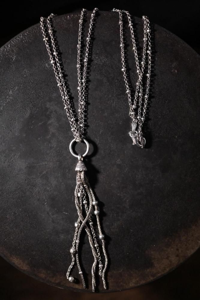 Vintage silver tassel necklace