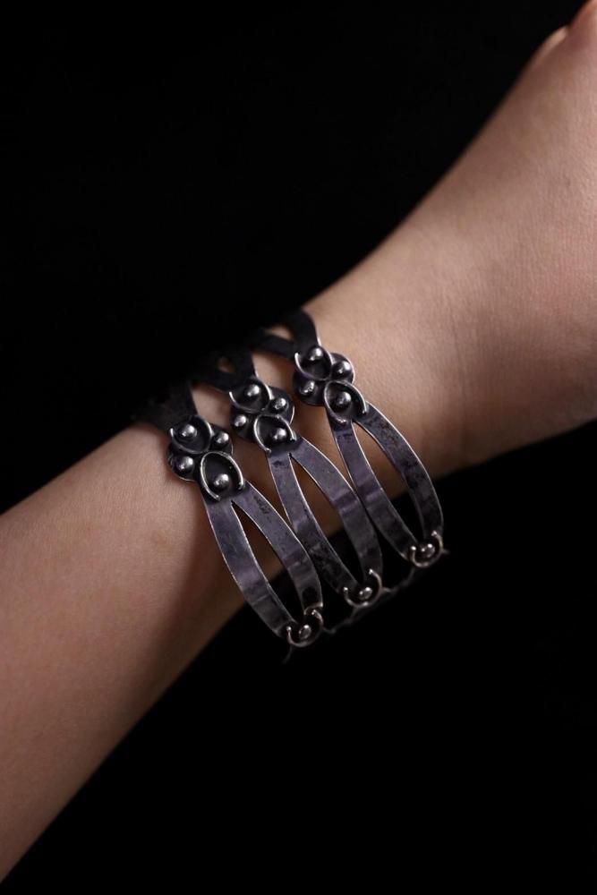 Mexico vintage silver bangle