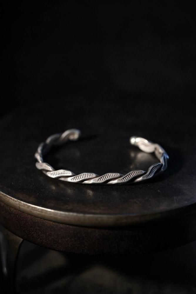 Vintage twisted silver bangle