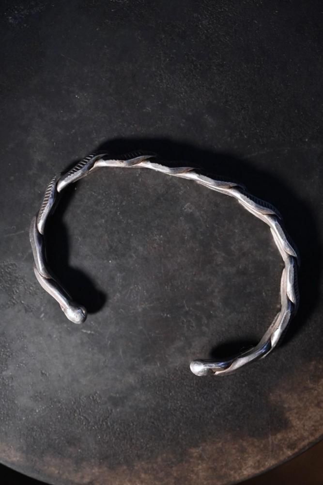 Vintage twisted silver bangle