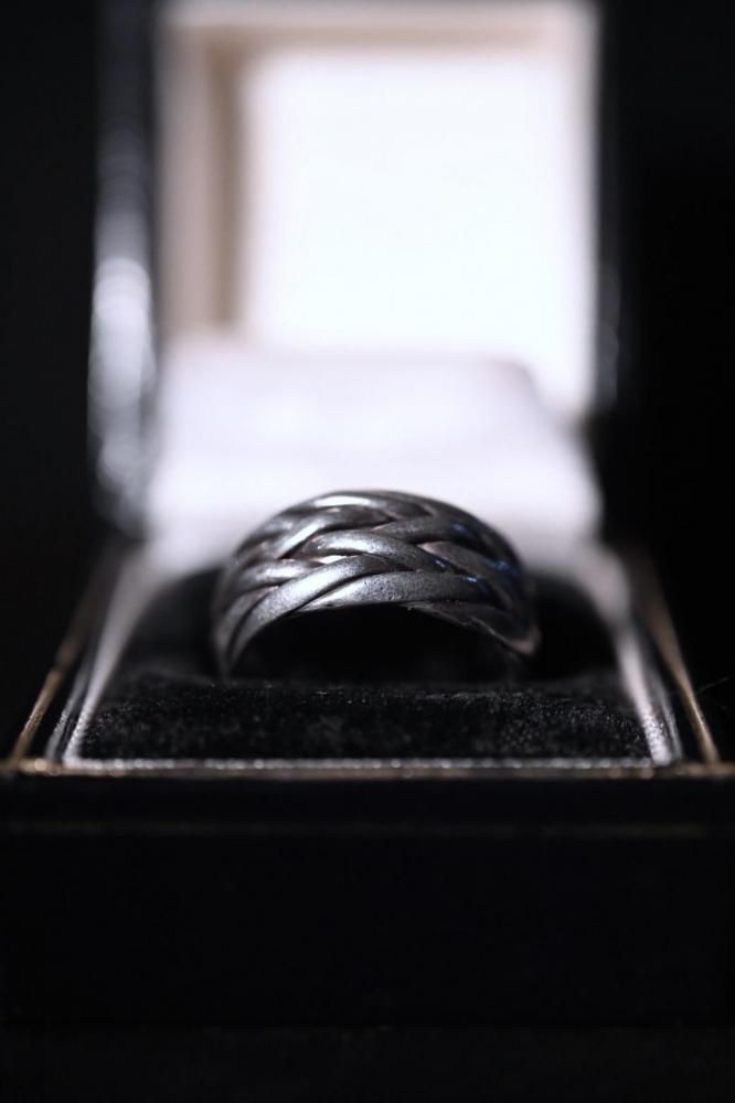 Vintage silver braid ring
