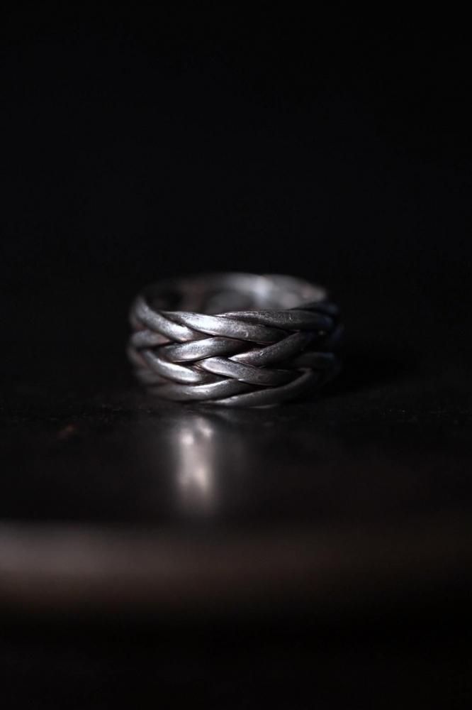 Vintage silver braid ring