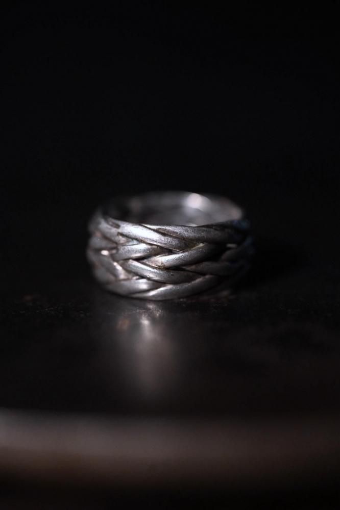Vintage silver braid ring