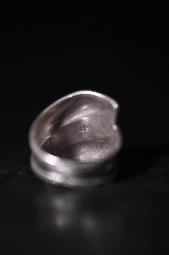 Vintage silver ring