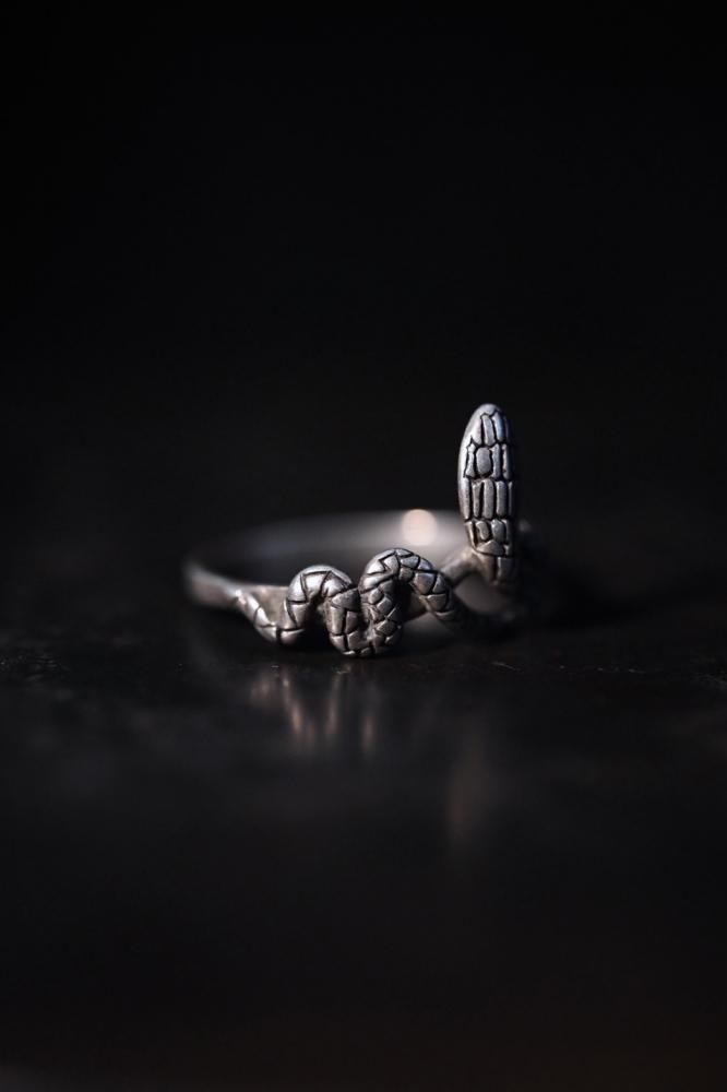 Vintage silver snake ring