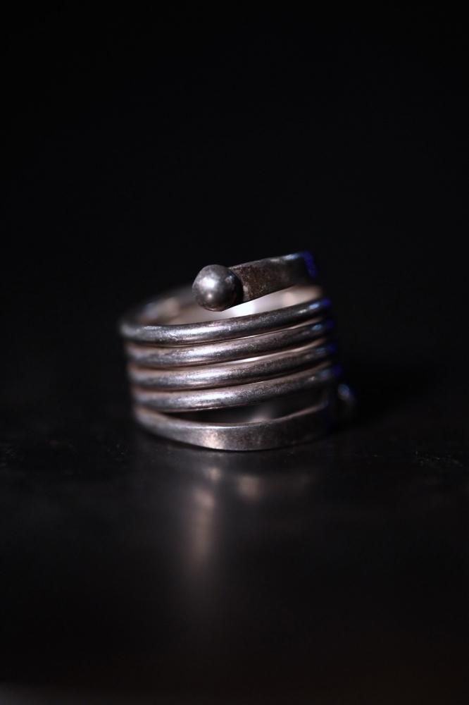 Vintage spring design silver ring