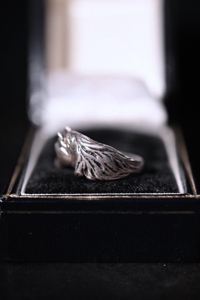 Vintage silver horse ring