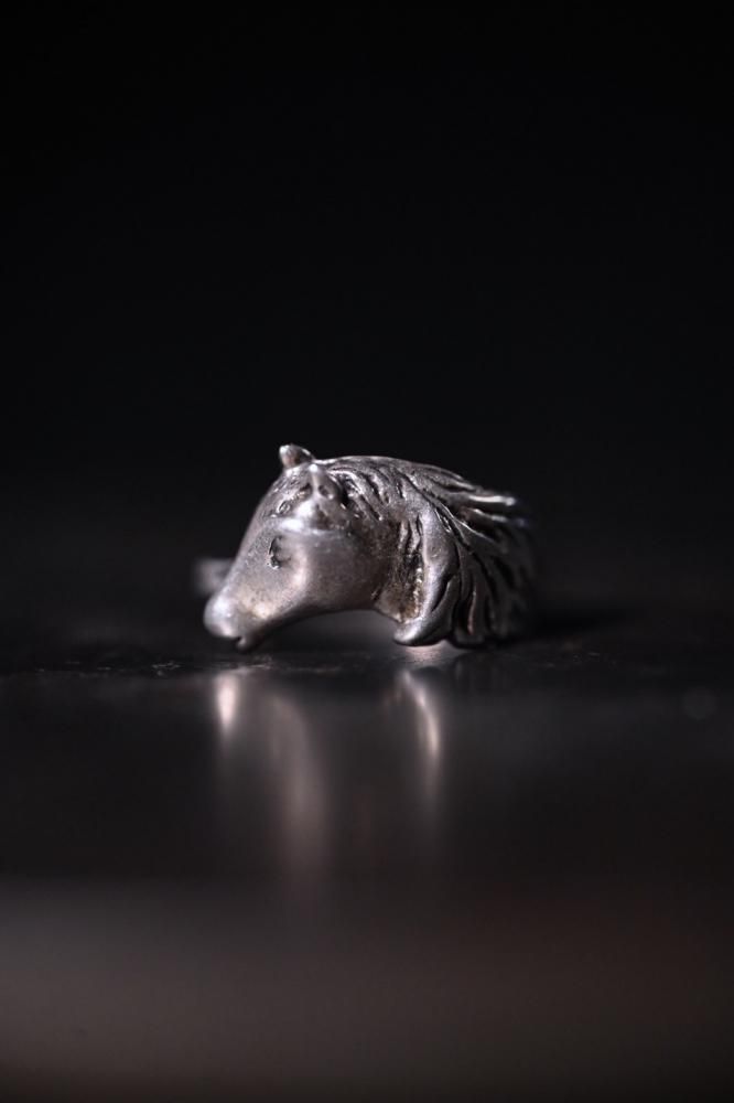 Vintage silver horse ring