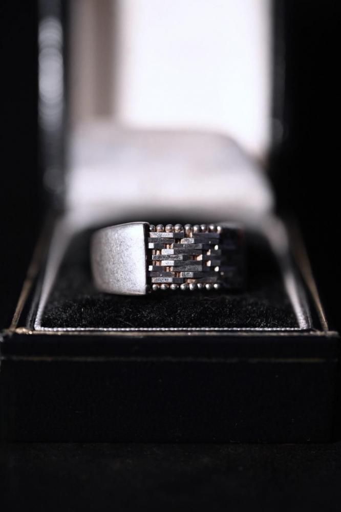 Italy vintage silver ring