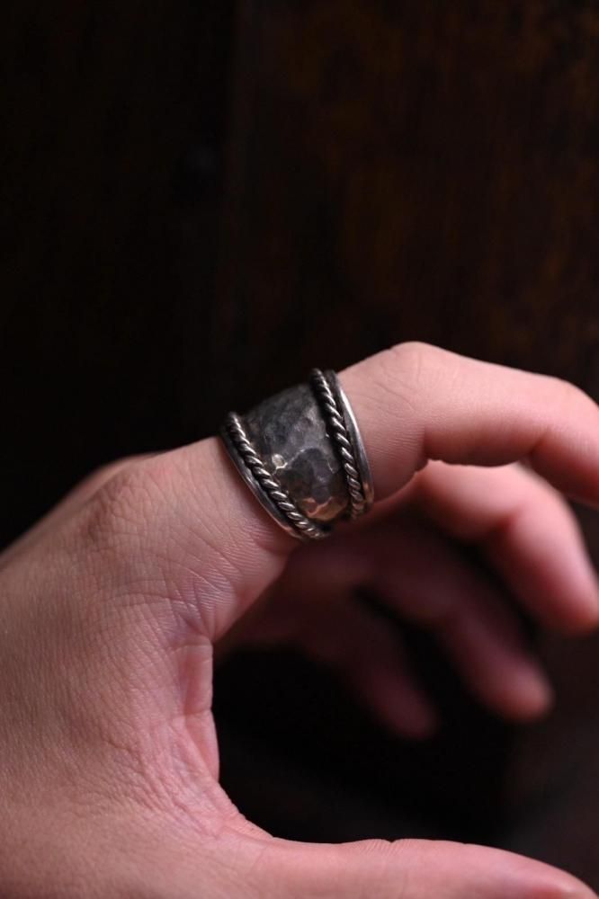 Vintage silver ring