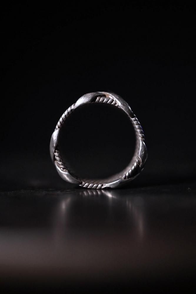 Vintage silver ring