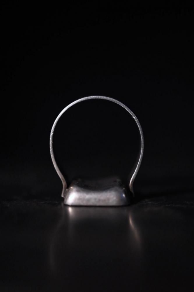 Mid 20th signet ring