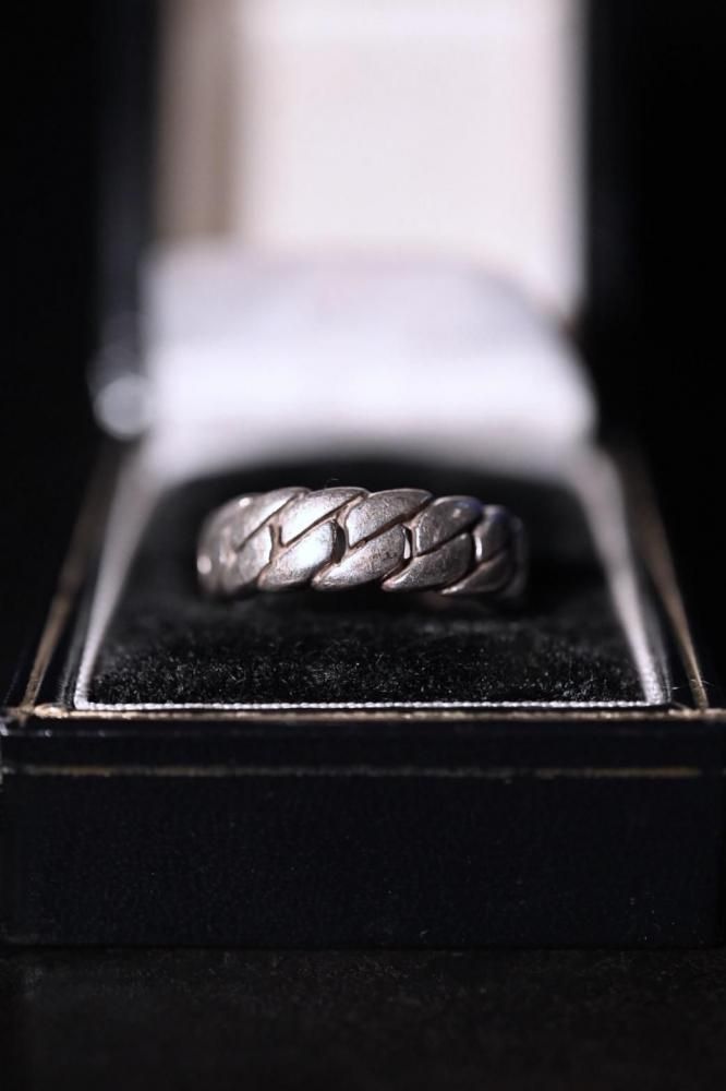 Vintage silver ring