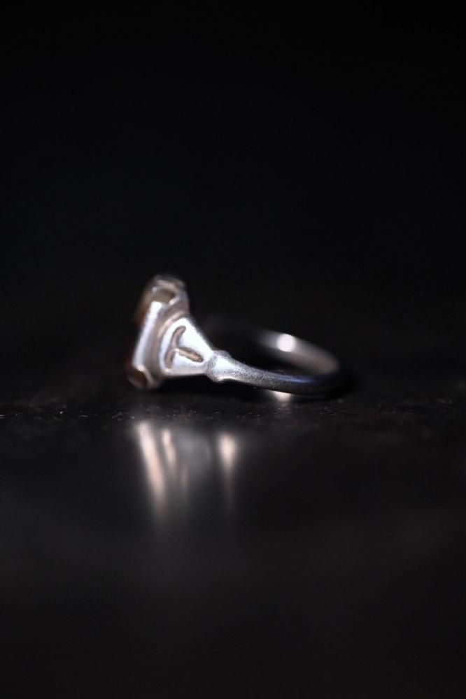 Mid 20th silver  agate ring