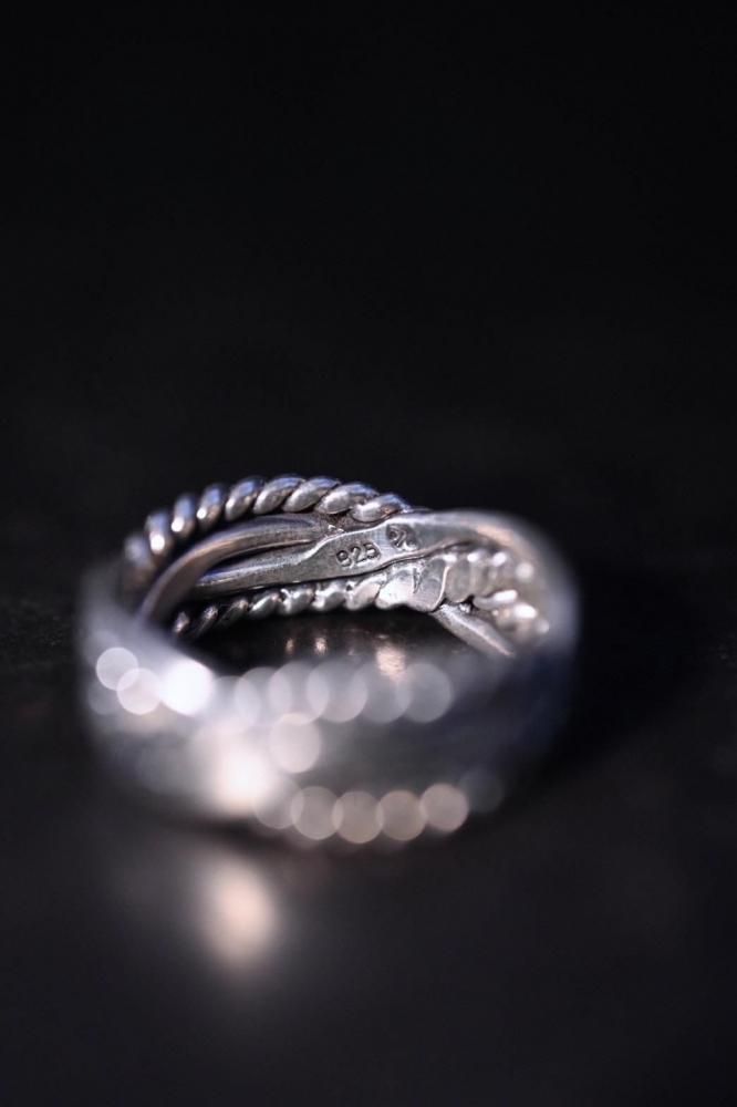 Vintage twist design silver ring