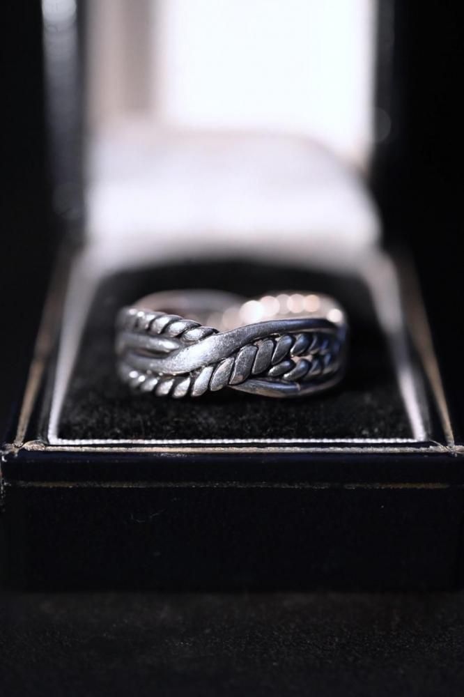 Vintage twist design silver ring