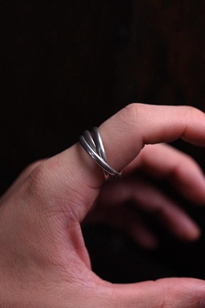 Vintage silver trinity ring