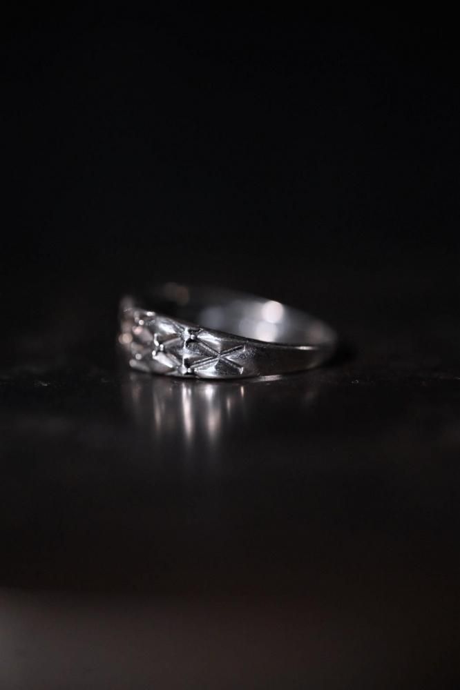 Vintage silver ring