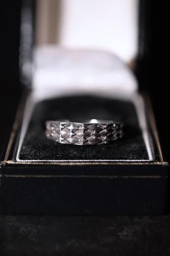 Vintage silver ring 16