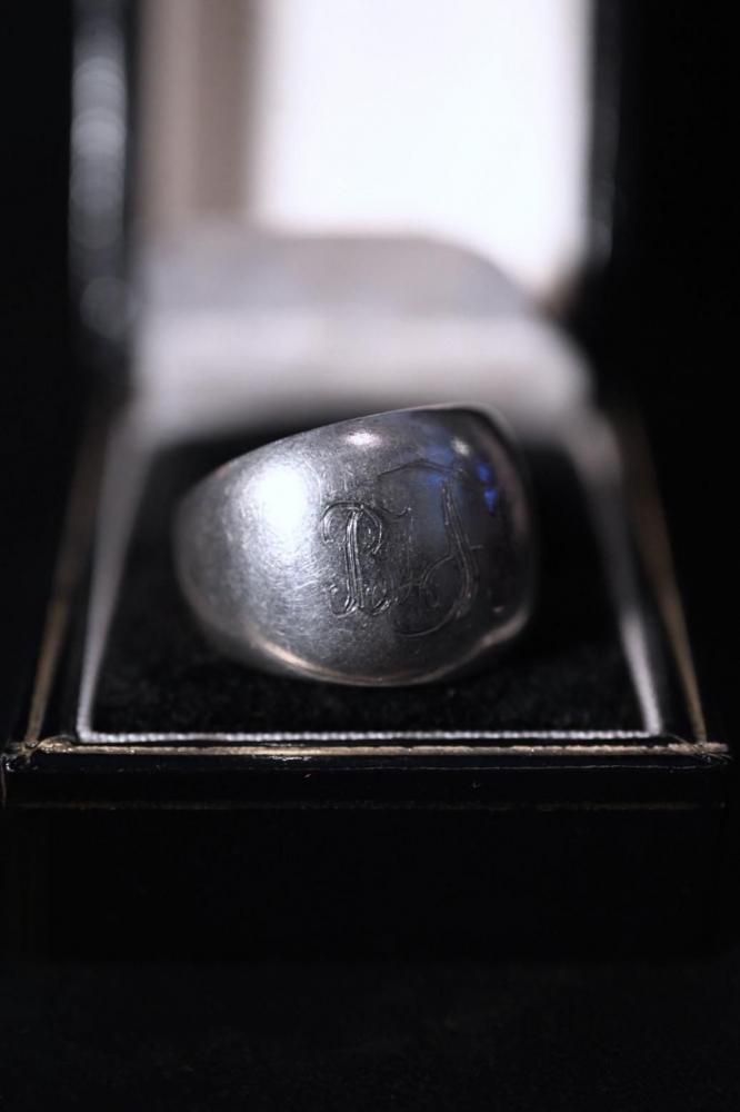 Vintage silver Initial ring