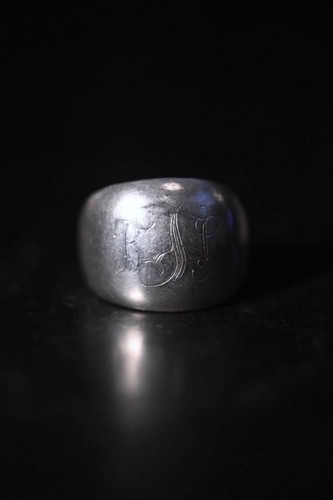 Vintage silver Initial ring
