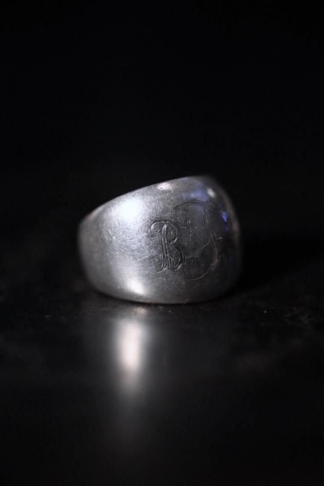 Vintage silver Initial ring