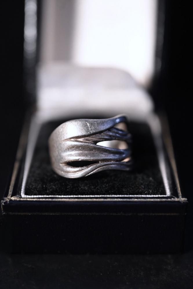 Vintage silver ring