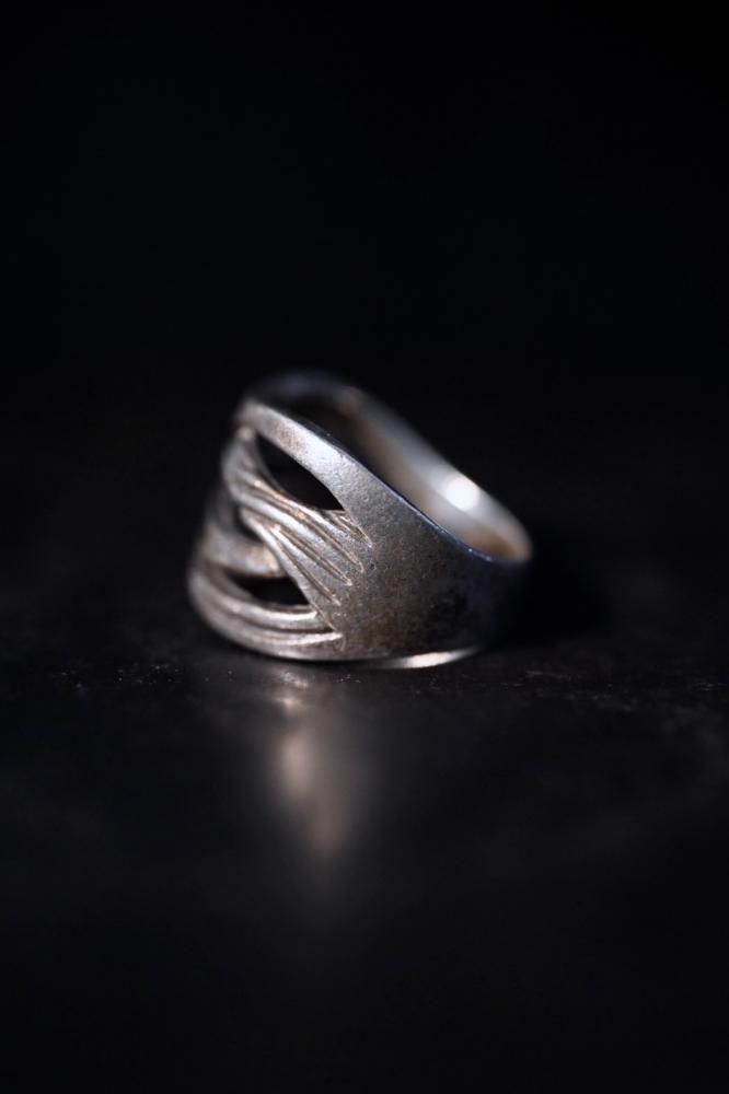 Vintage silver ring