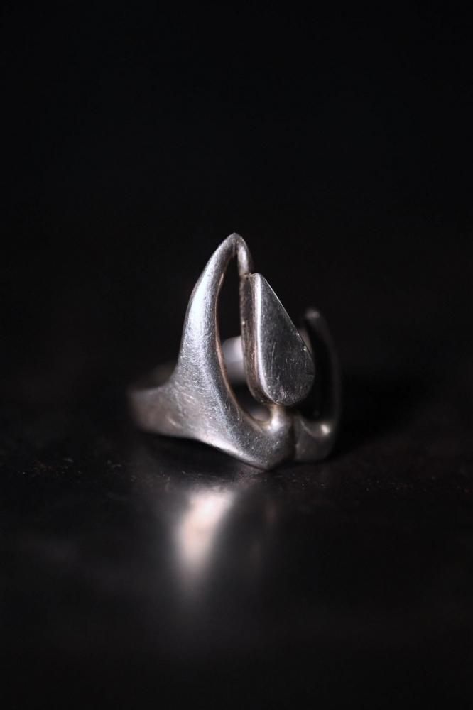Vintage silver ring