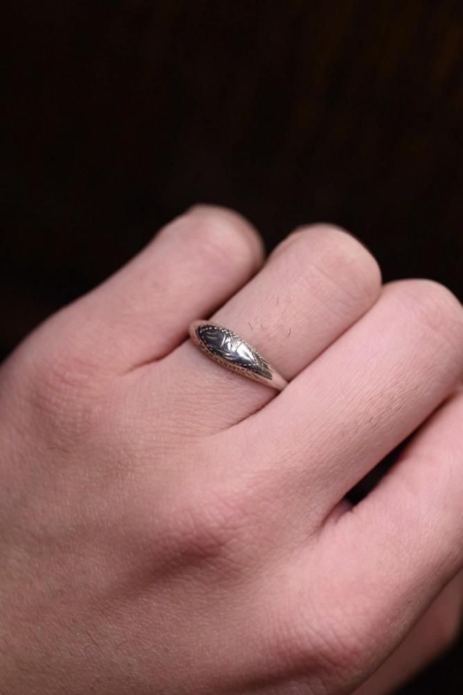 Vintage silver ring