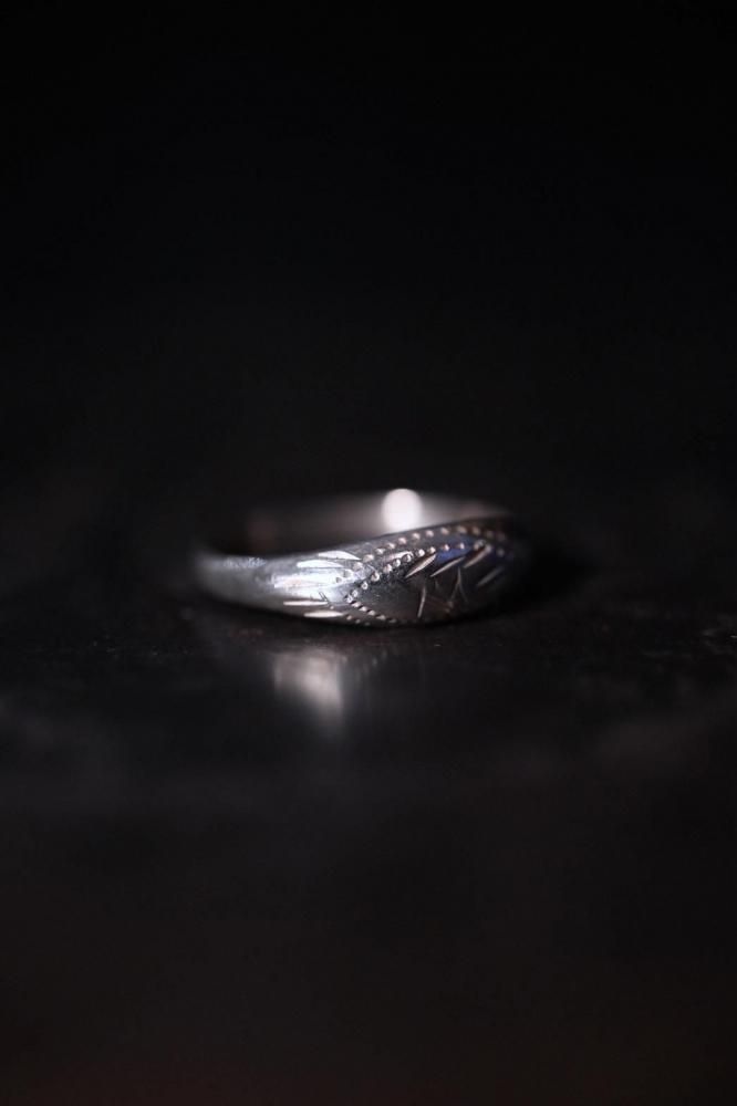 Vintage silver ring
