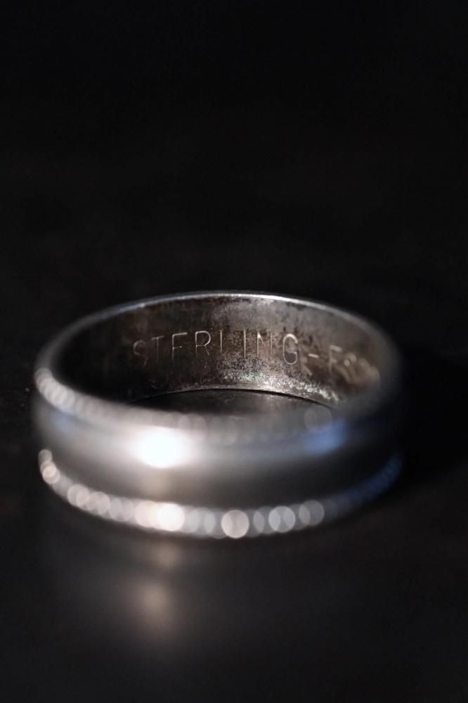 Vintage silver ring