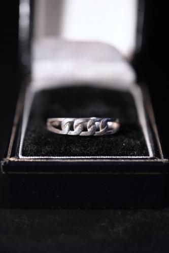 Vintage silver chain design ring 18