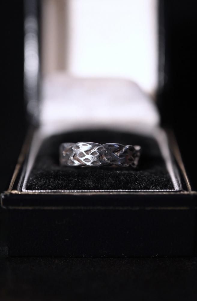 Vintage silver ring 11