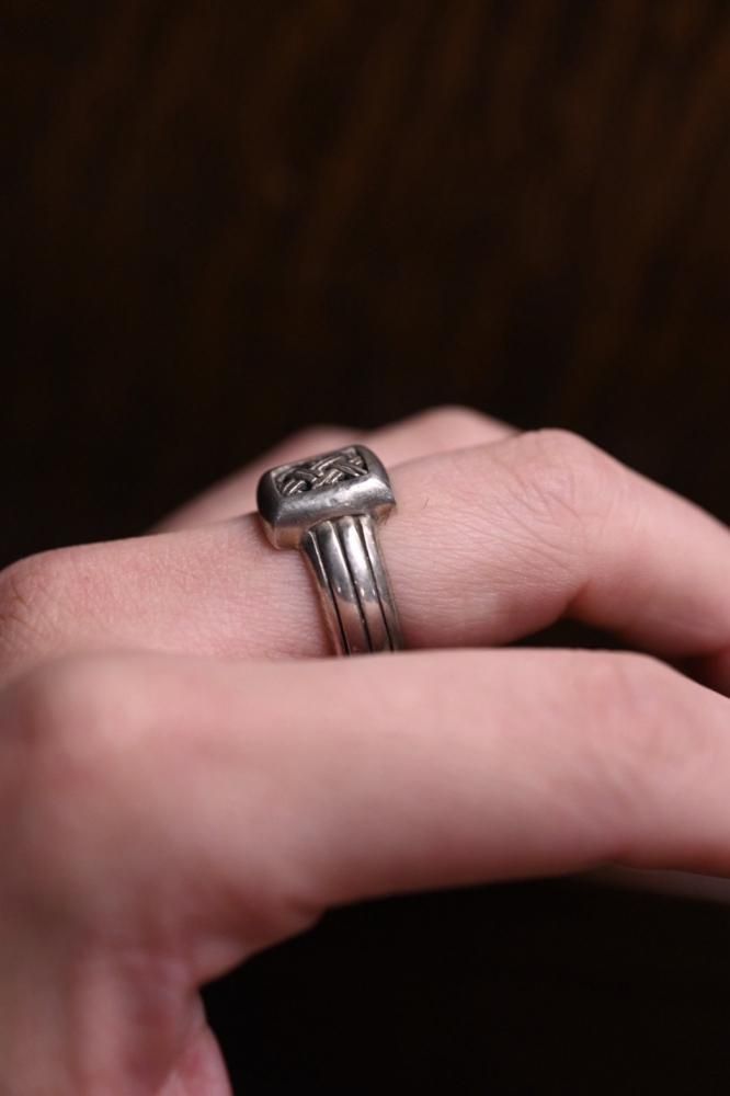 Vintage braid design silver ring "14"