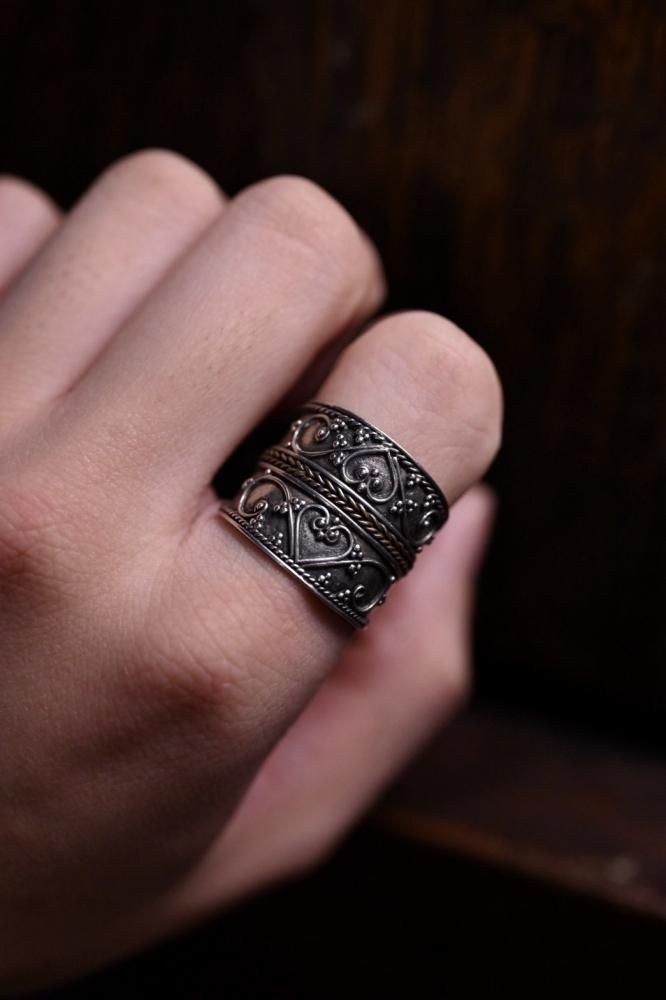 Vintage silver  copper ring "20"