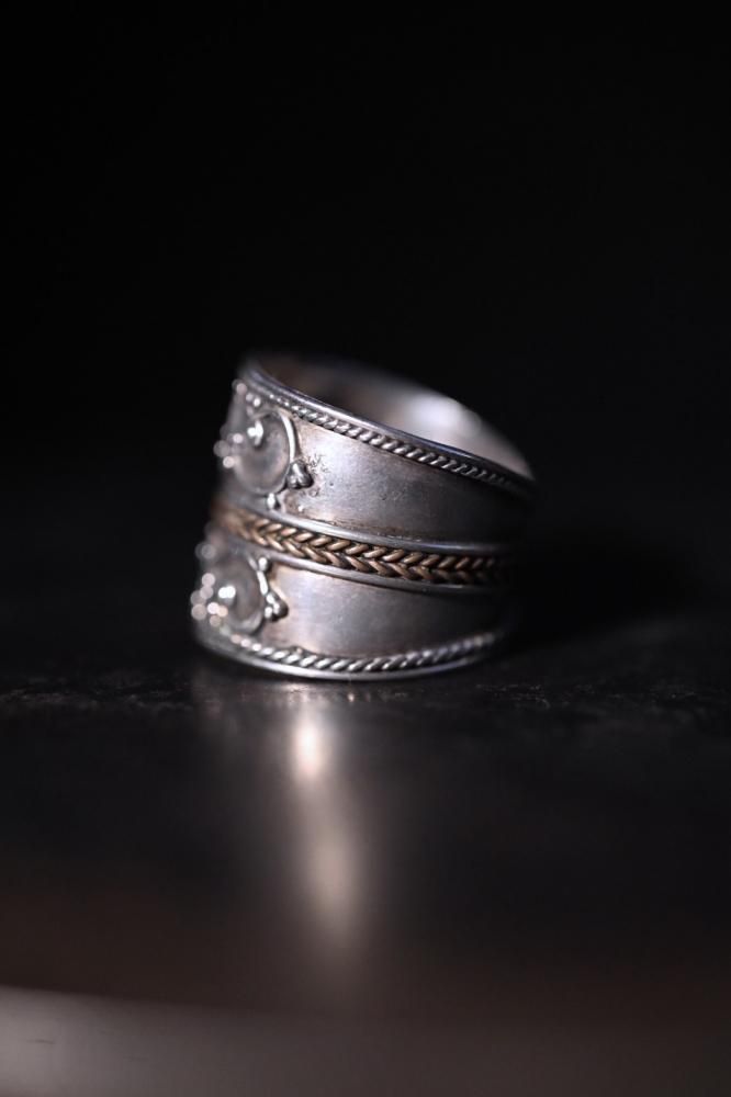 Vintage silver  copper ring "20"