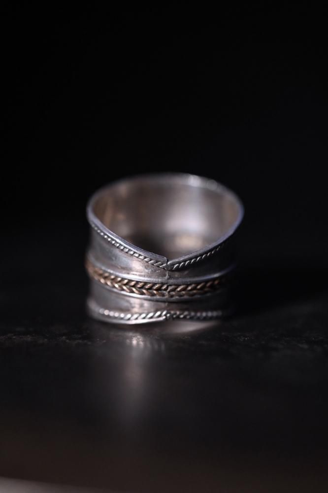 Vintage silver  copper ring "20"