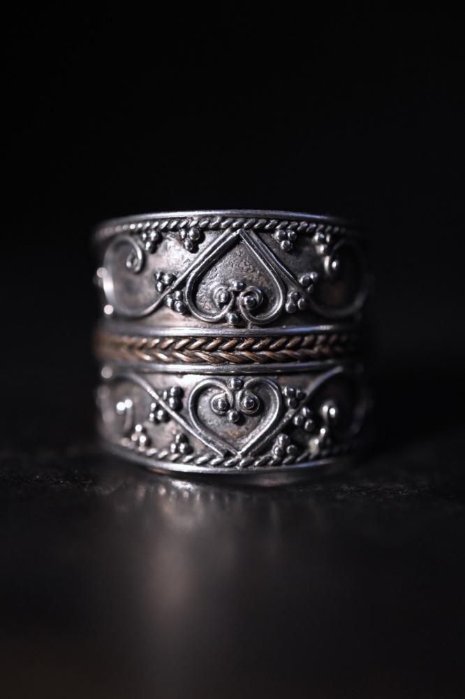Vintage silver  copper ring "20"