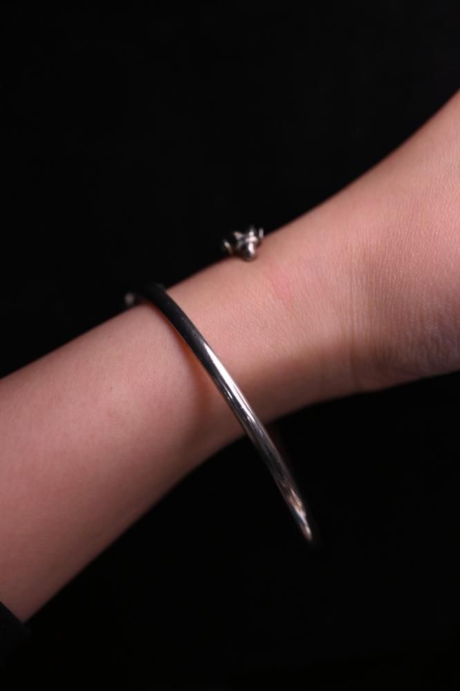 Vintage silver sheep bangle