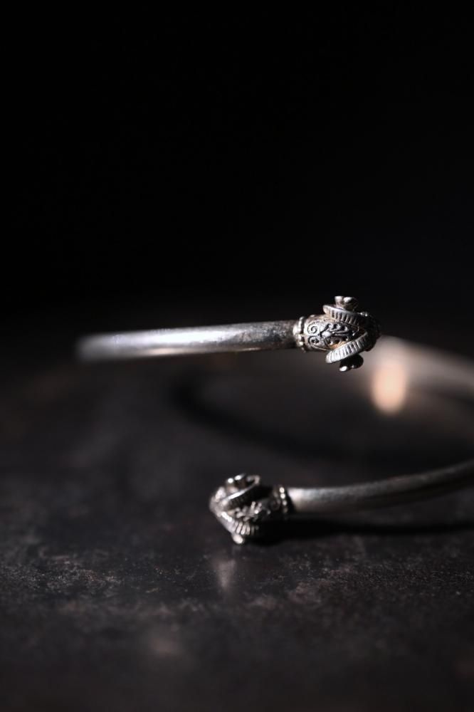 Vintage silver sheep bangle