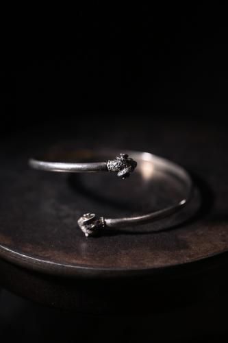 Vintage silver sheep bangle